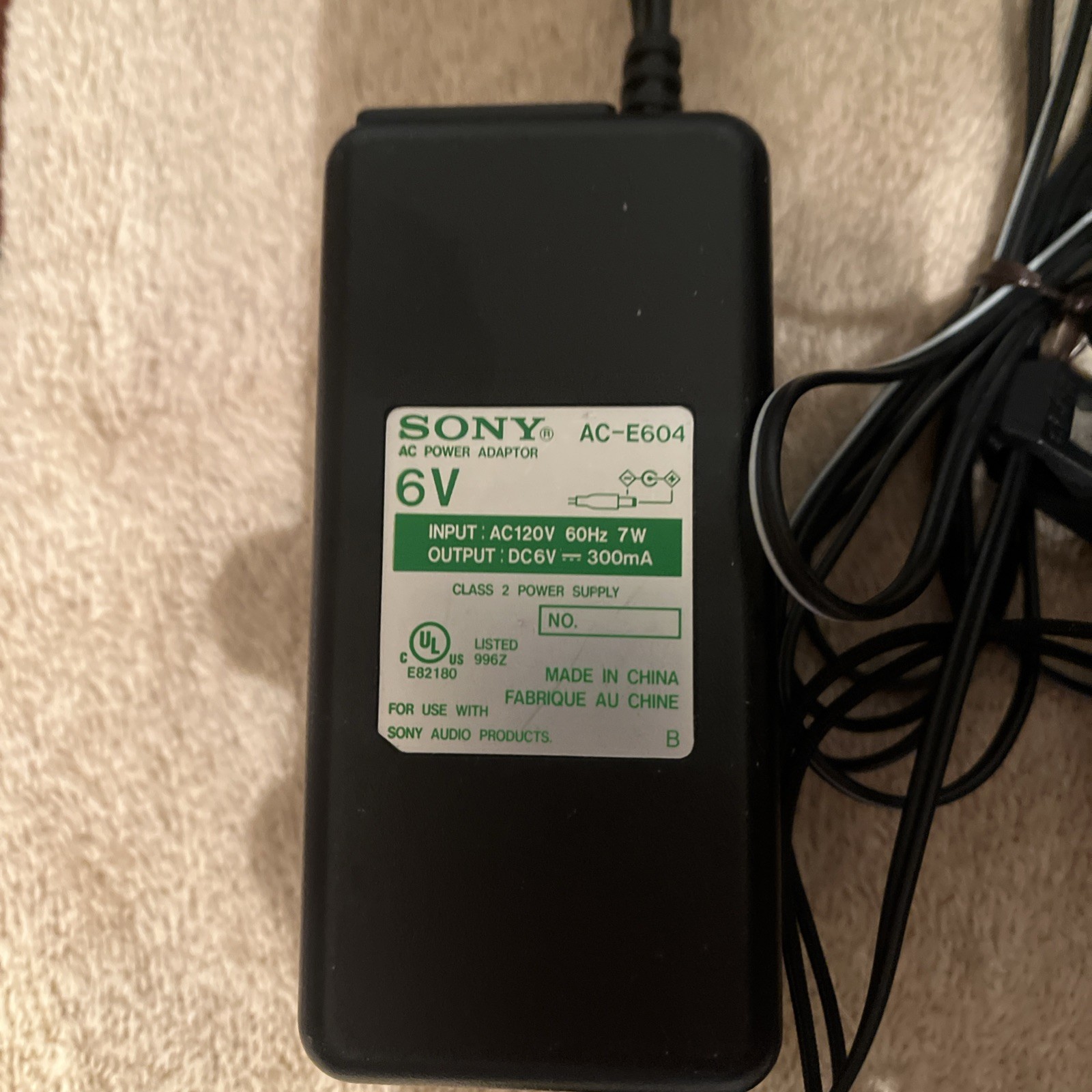 Sony ICF-SW77 World Band Receiver Radio Mint Condition Tested Works Great