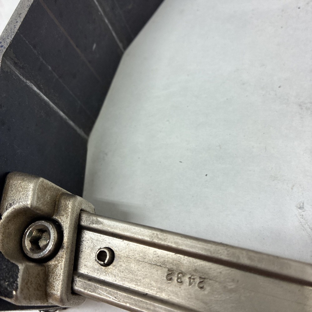 IRWIN Quick-Lift 330lbs Capacity