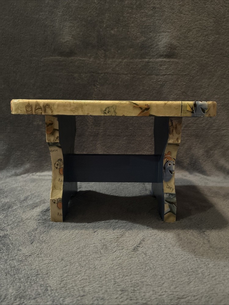 Finding Nemo Children’s Bench