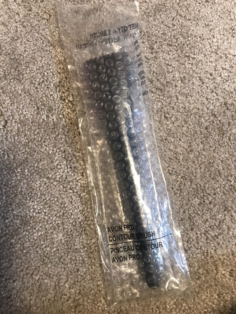 Avon Pro Contour Brush (Sealed)