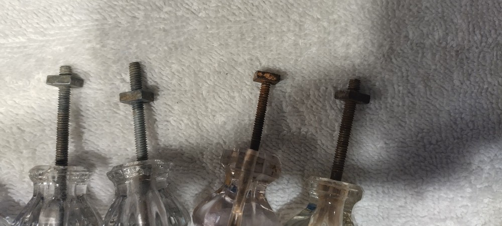 6 Vintage Beautiful Pulls Knobs for Cabinets/Drawer - Antique Crystal