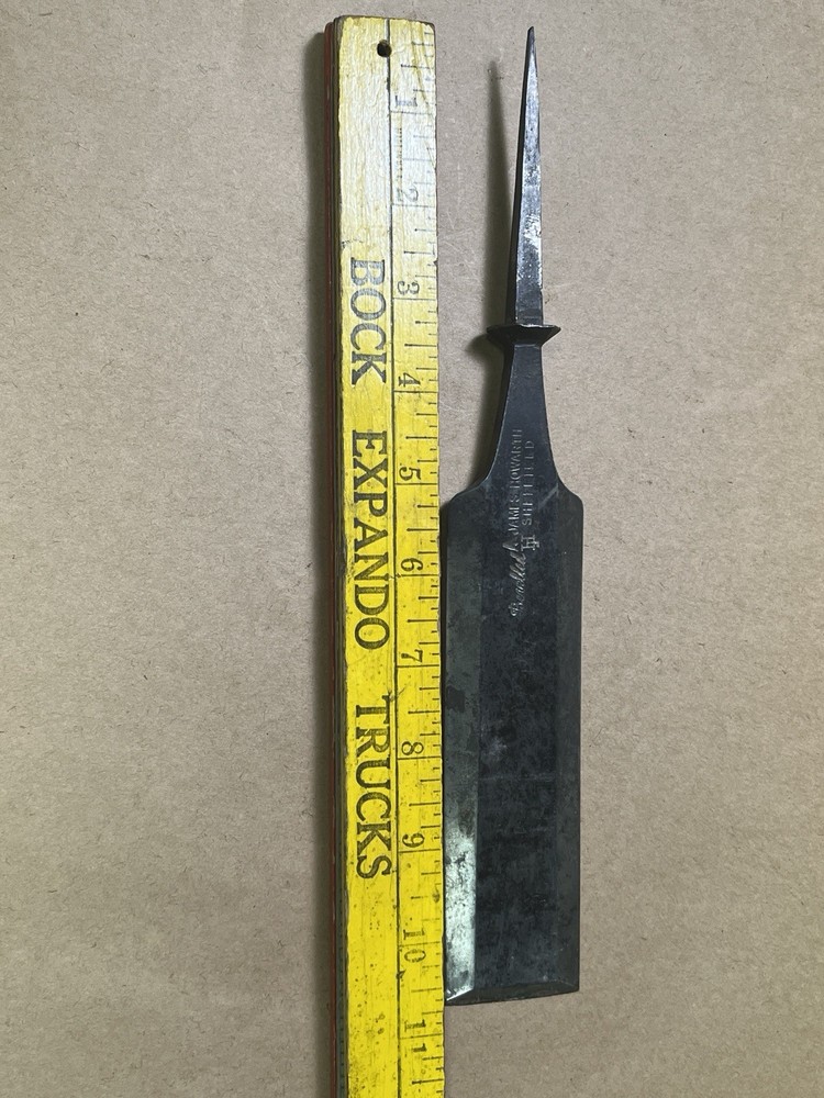 Chisel James Howarth 1-11/16" Wide Wood Chisel Bevelled initialed