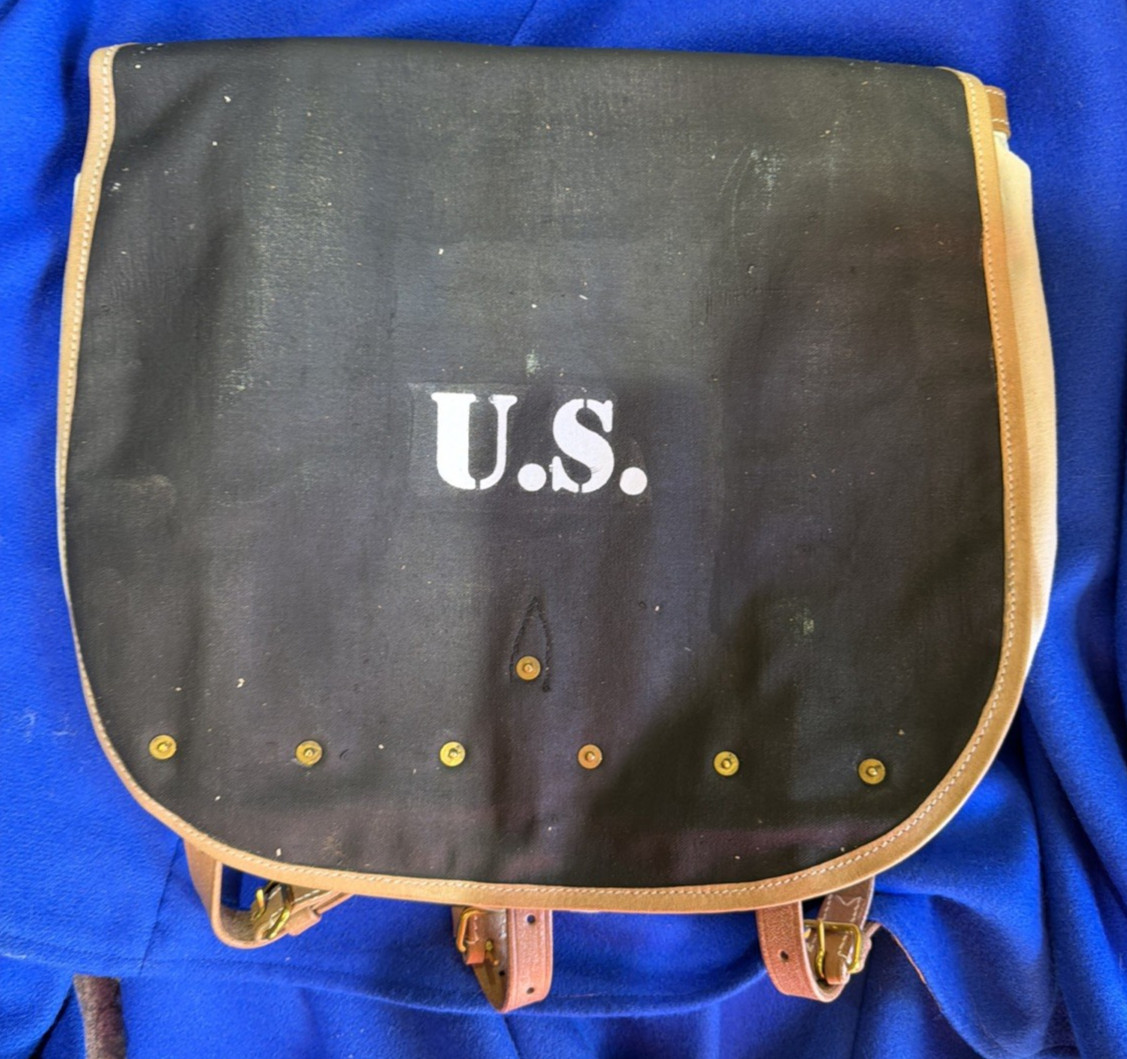 US M1872 Infantry Valise in White Blue Line Canvas with "US" Stencil