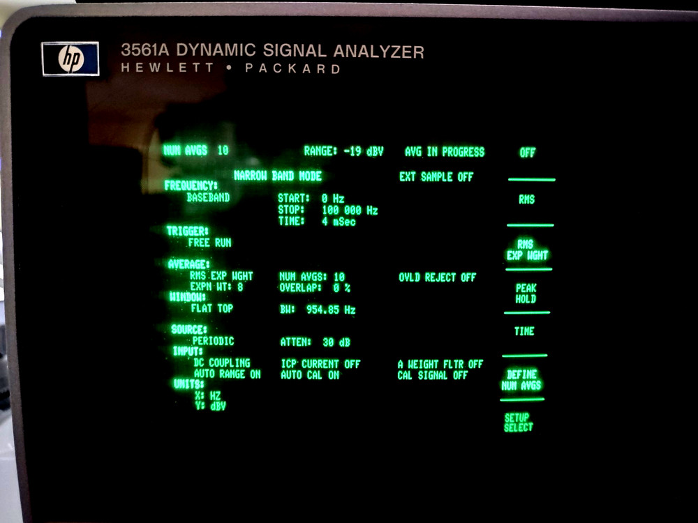 HP 3561A Dynamic Signal Analyzer – High-Resolution FFT – Bench-Tested & Passing