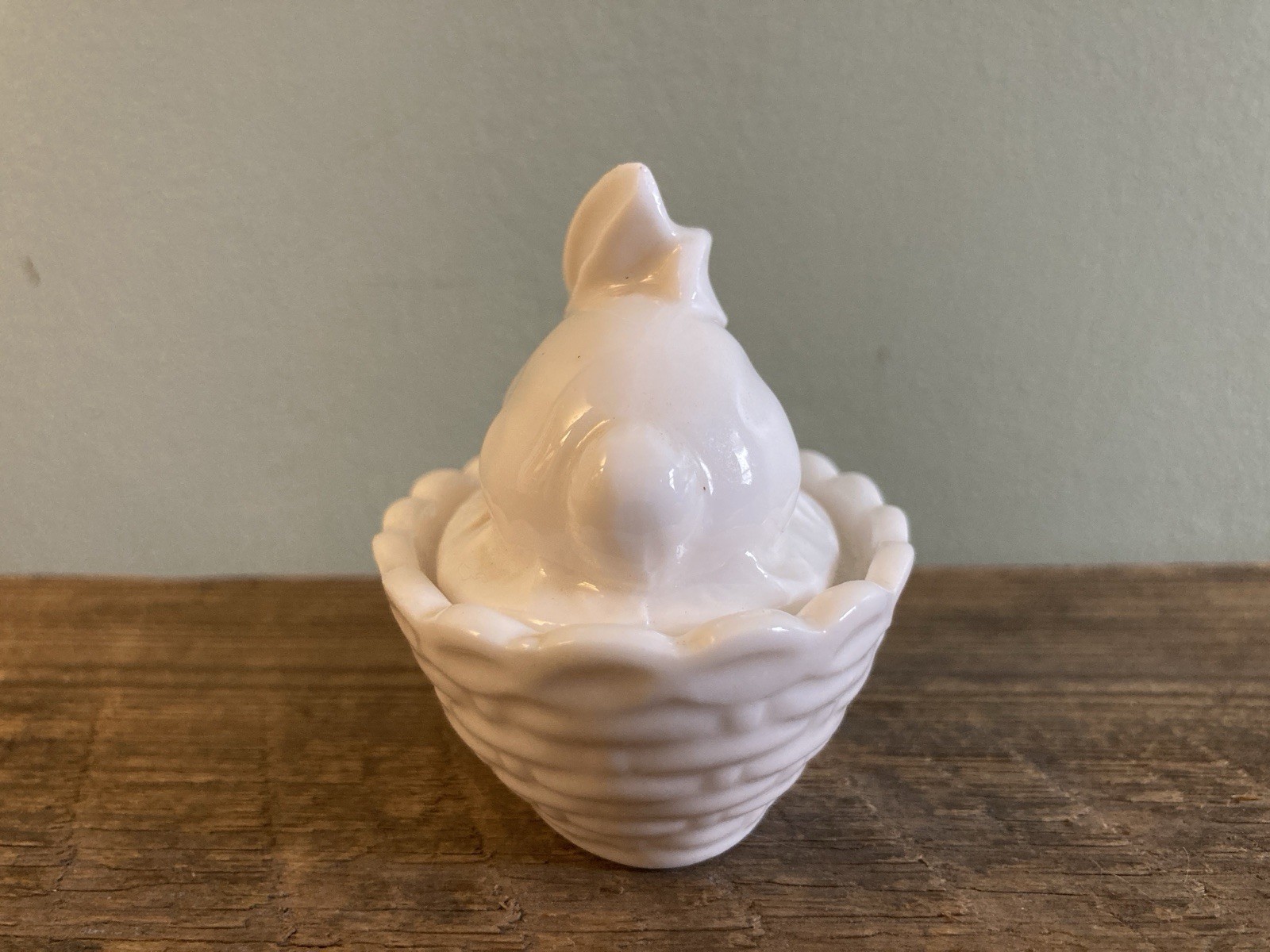 Vintage Ceramic Porcelain MINIATURE 2.5” White Rabbit On Nest