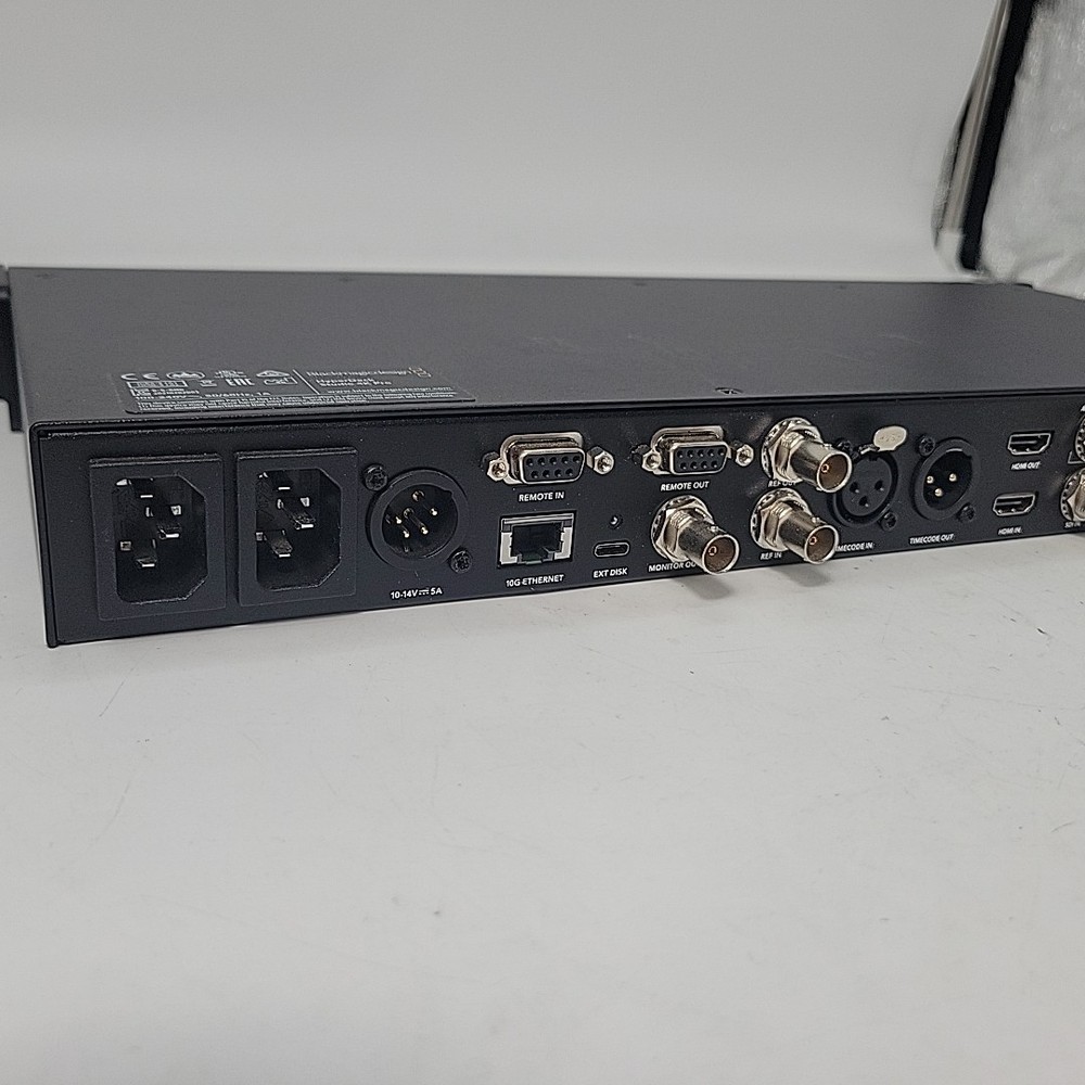 Blackmagic Design HyperDeck Studio 4K Pro - Black