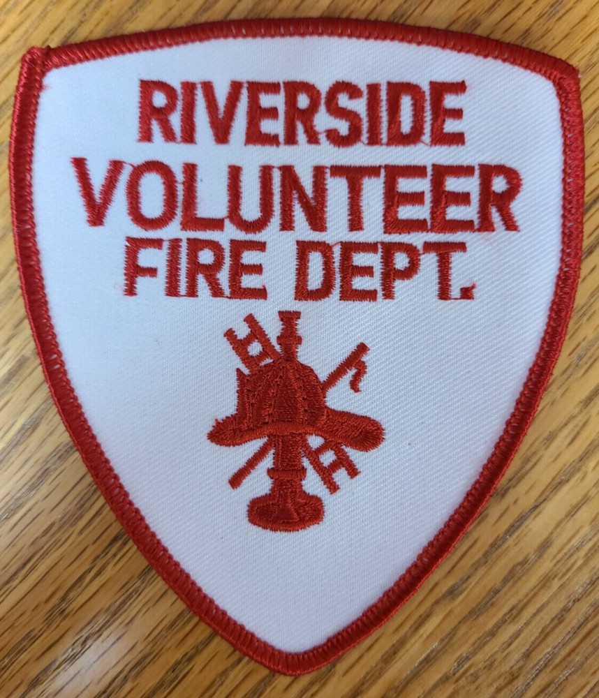 RIVERSIDE VOLUNTEER FIRE PATCH