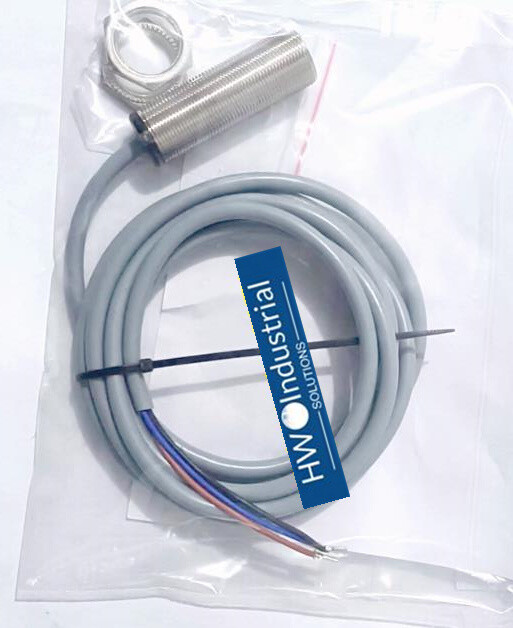 NEW for 1PCS P+F NBB5-18GM50-E2 Proximity Switch Sensor