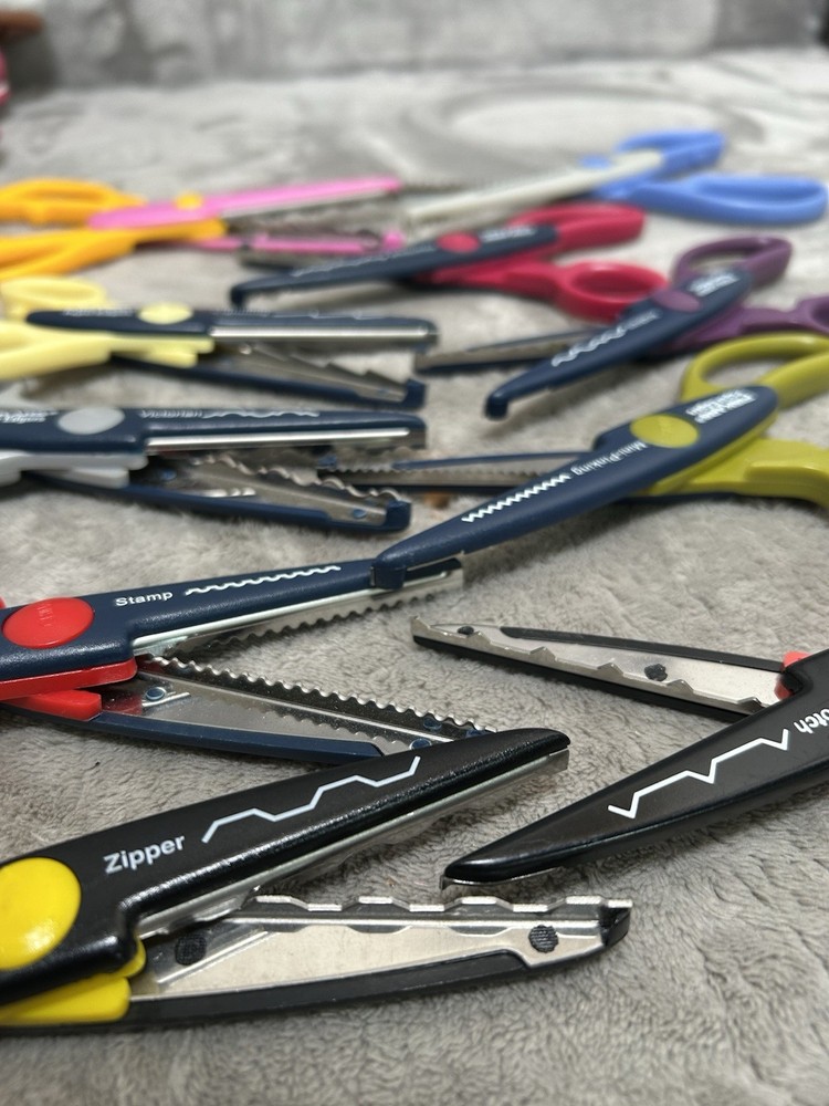 Fiskars Paper Edgers Decorative Craft Scissors Assorted Patterns FREE Shipping