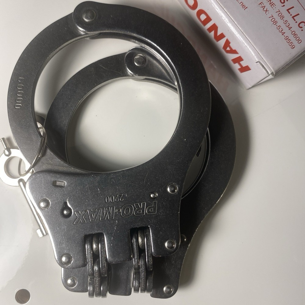 Pro Double Lock Heavy Duty Handcuffs-Maximum Security & Durability- (2 Keys)