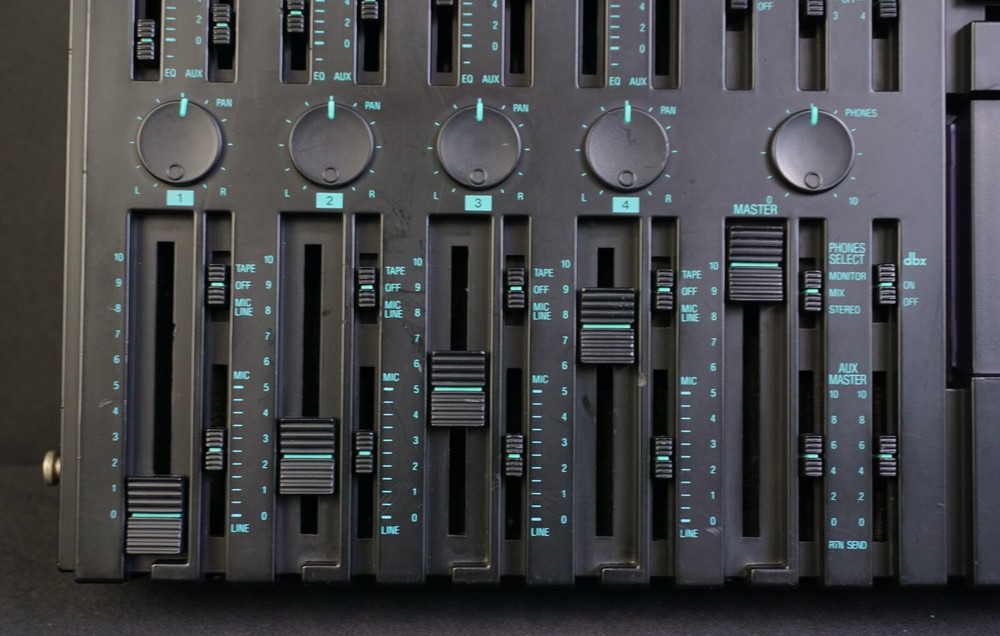 Yamaha CMX1 4 Track Multitrack Cassette Recorder