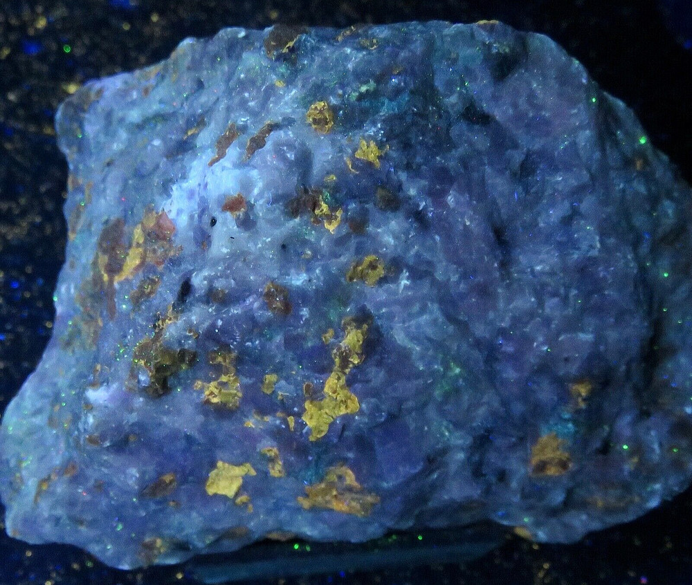 Franklin fluorescent : NORBERGITE: Franklin, N.J.