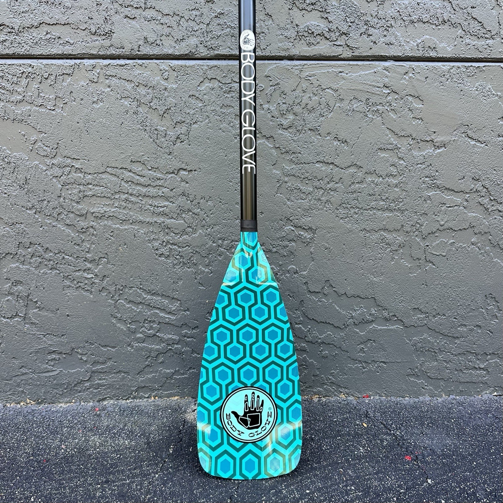 3-Piece Adjustable SUP Paddle –Lightweight, Floating Aluminum Shaft (Body Glove)