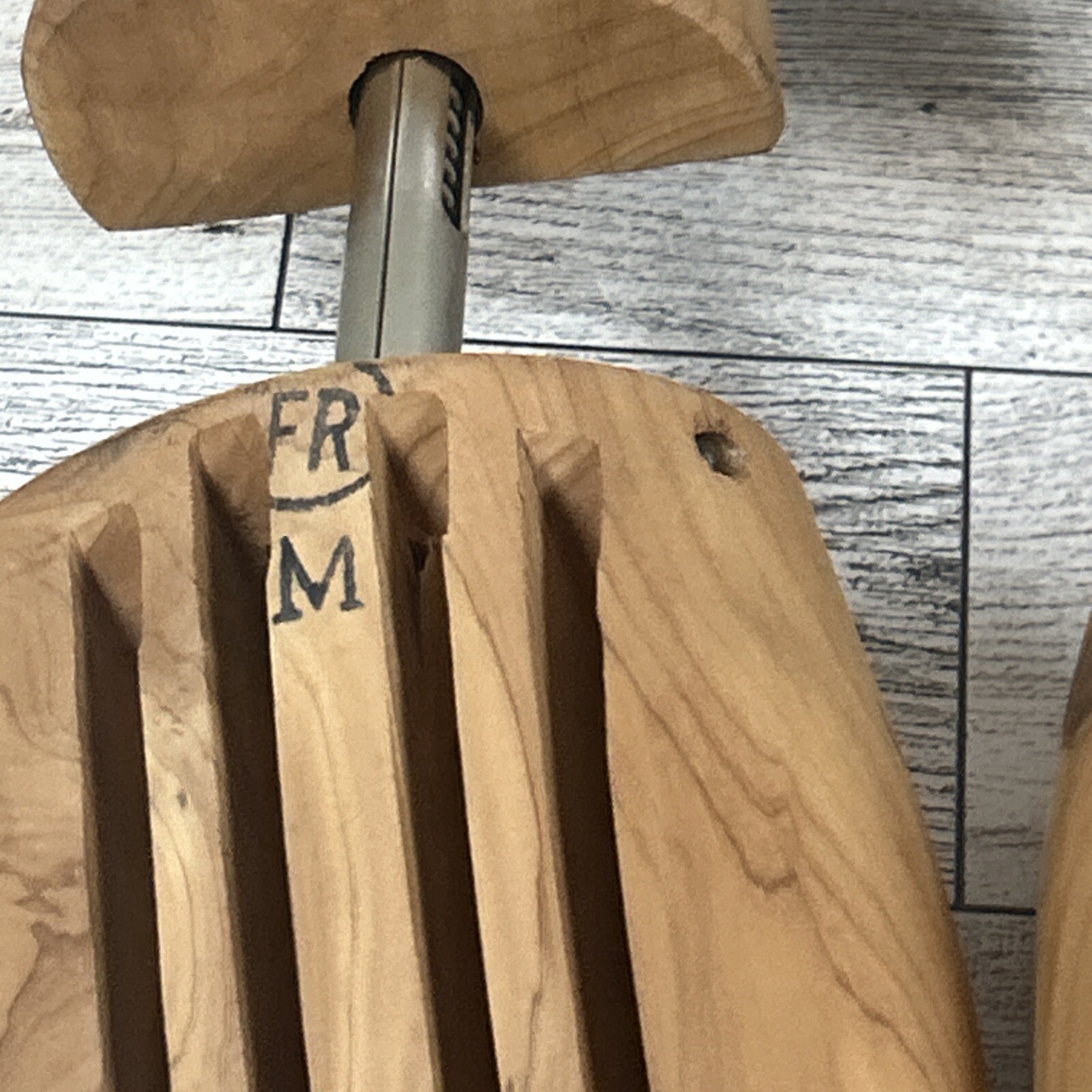 Allen Edmonds Shoe Trees Size Medium Cedar Wooden Stretchers Men's Full Toe