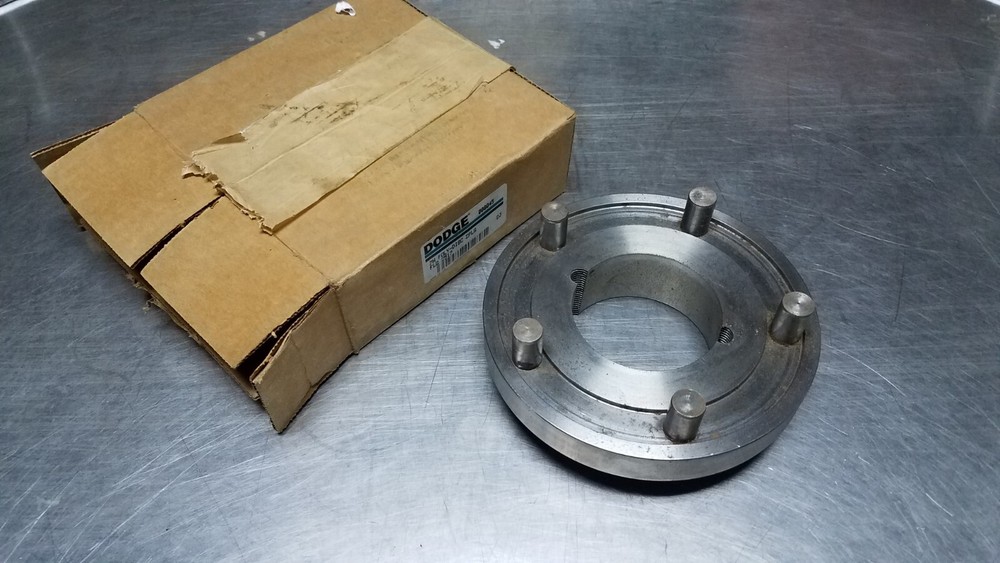 DODGE 008045 7H POLY-DISC COUPLING FLANGE, NIB