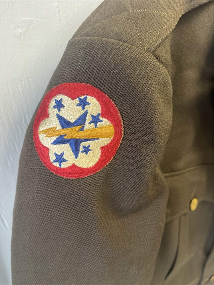 WWII US ARMY OFFICERS JACKET