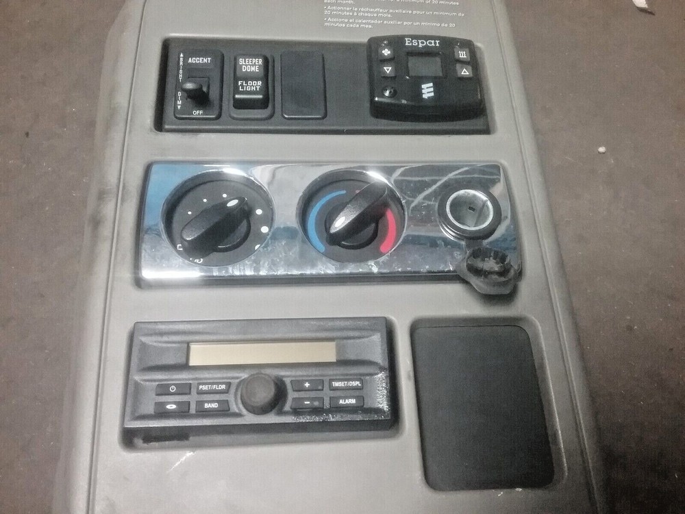 INTERNATIONAL SLEEPER CONTROL PANEL XS546746