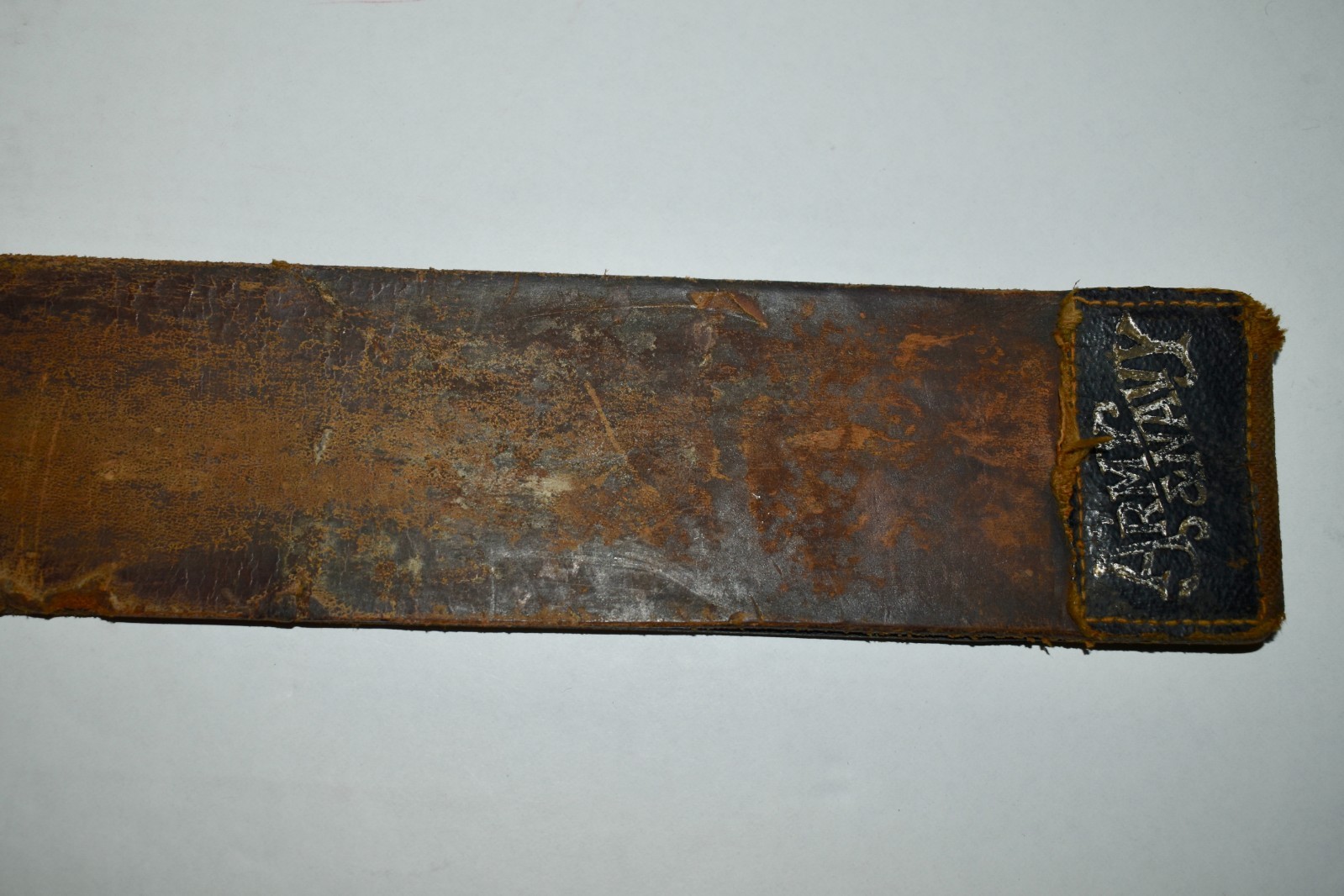 Antique U.S. CAVALRY WWI-era Gem Straight Razor LEATHER STROP Army & Navy 18.5"L