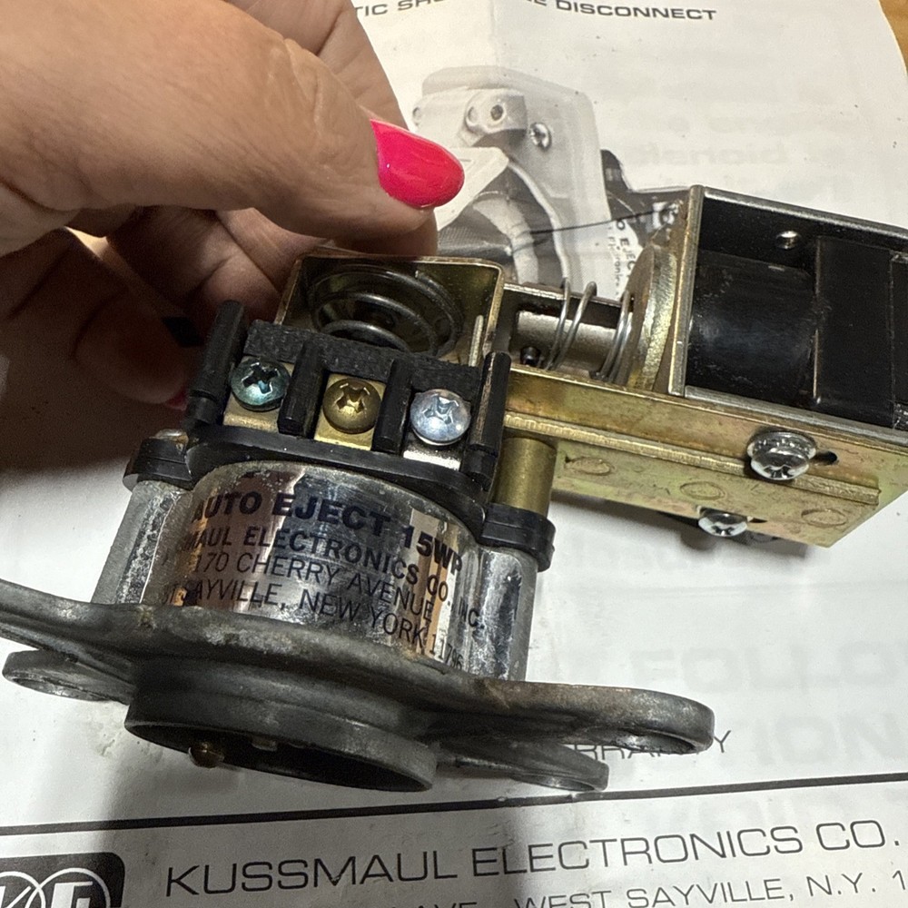 Kussmaul 091-15WP-120-RD Auto Eject 15 WP