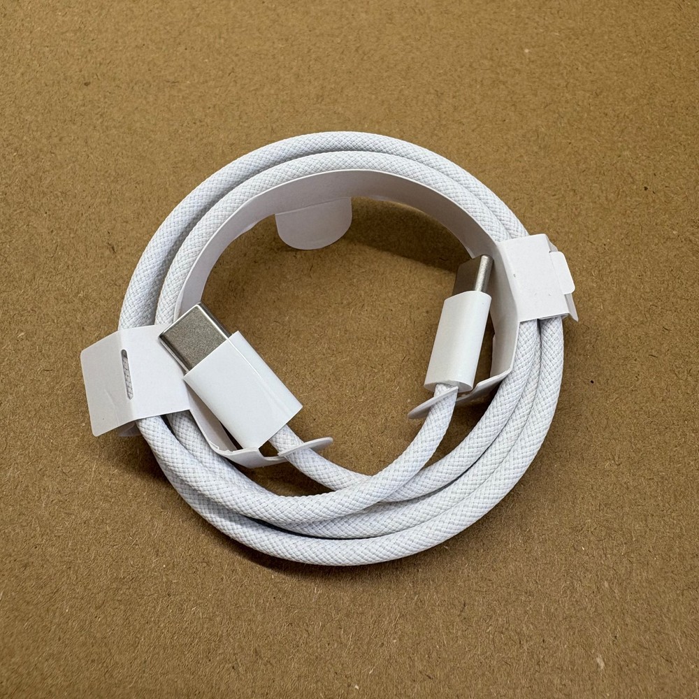 1pcs 3ft USB-C Cable For iPhone 17/16/15 Pro/Pro Max/Plus 1M Type C Cable