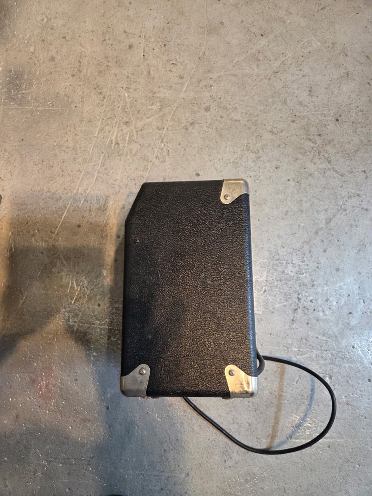 Fender Champ 15 Amp Model PR-505