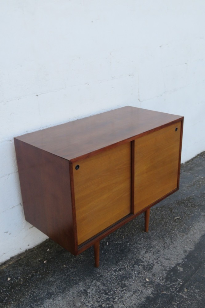 Mid Century Modern Server Buffet TV Storage Cabinet 6266
