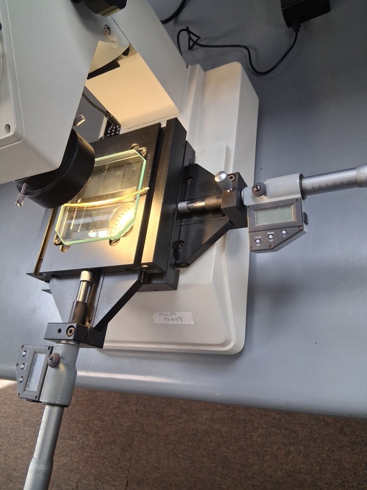 MMBT-1DM XY Tool Scope 20X Toolmakers Manual Microscope 2"x2" Stage HDMI Camera