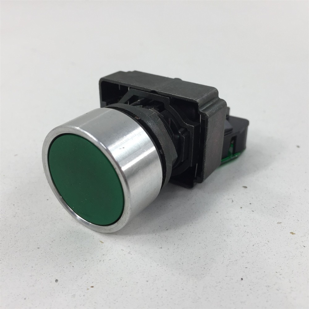 Allen Bradley 800E-A2L Push Button Green