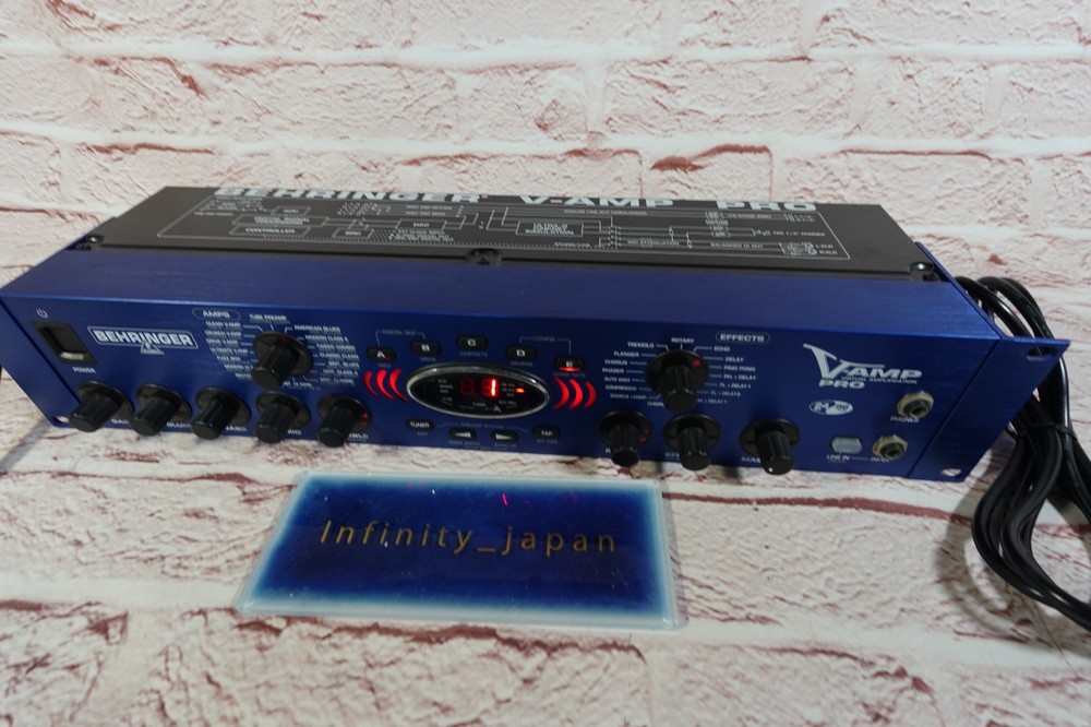 BEHRINGER V-AMP PRO Guitar Amp Simulator Multi-Effects fast ship from japan