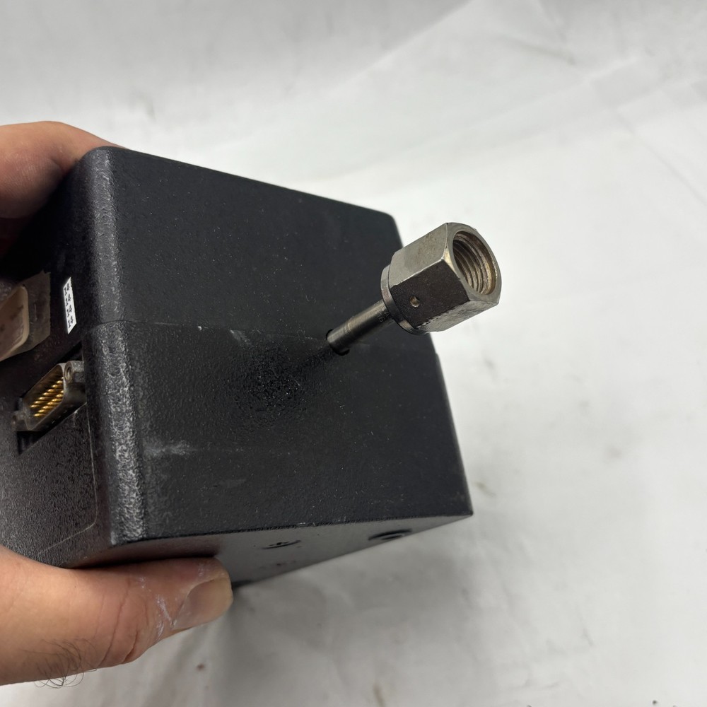 MKS BARATRON 390HA-00001SP05 ABSOLUTE CAPACITANCE MANOMETER HEAD UNIT 1 TORR🎯