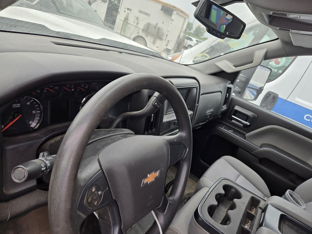 2018-2019 Chevy Silverado Dash Mounted 7" Display Screen Opt IOB
