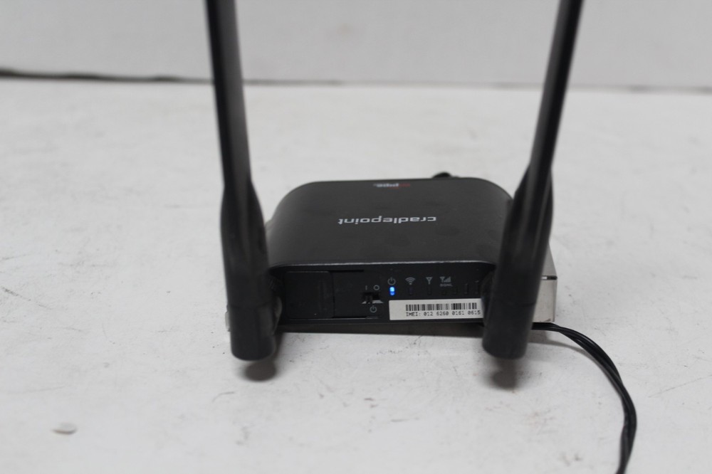 CradlePoint Wireless Router Bundle Routers, Modems, Adapters, Antennas x15 pcs