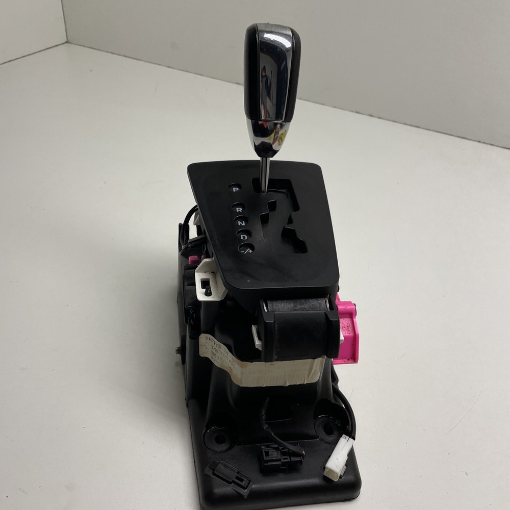 2011 Chrysler 200 Limited Shifter/Shift Gear Selector OEM