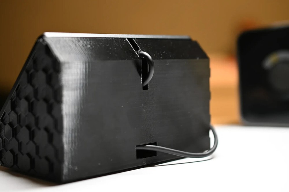 Elgato Stream Deck Stand MK1 15-Button Model - 3D Printed Desk Accessory (Read!)