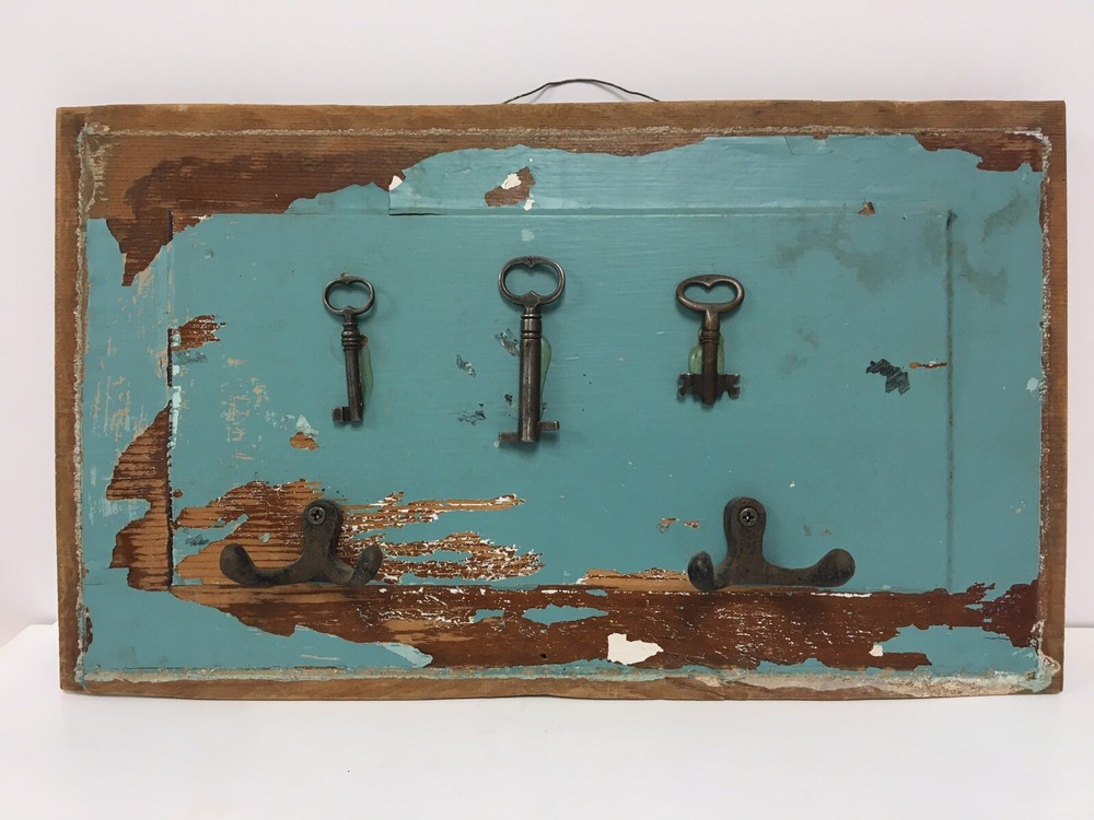 Vintage Modern Skeleton Key Wall Hanging Hook With Keys