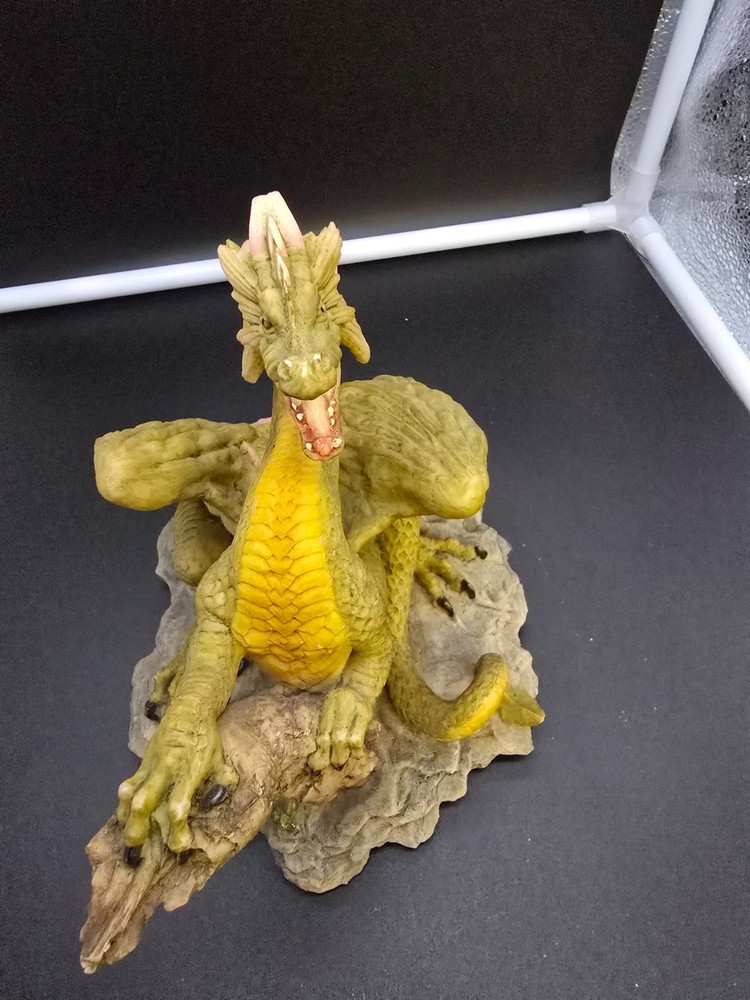 Enchantica EN2017 Gorgoyle Spring Dragon