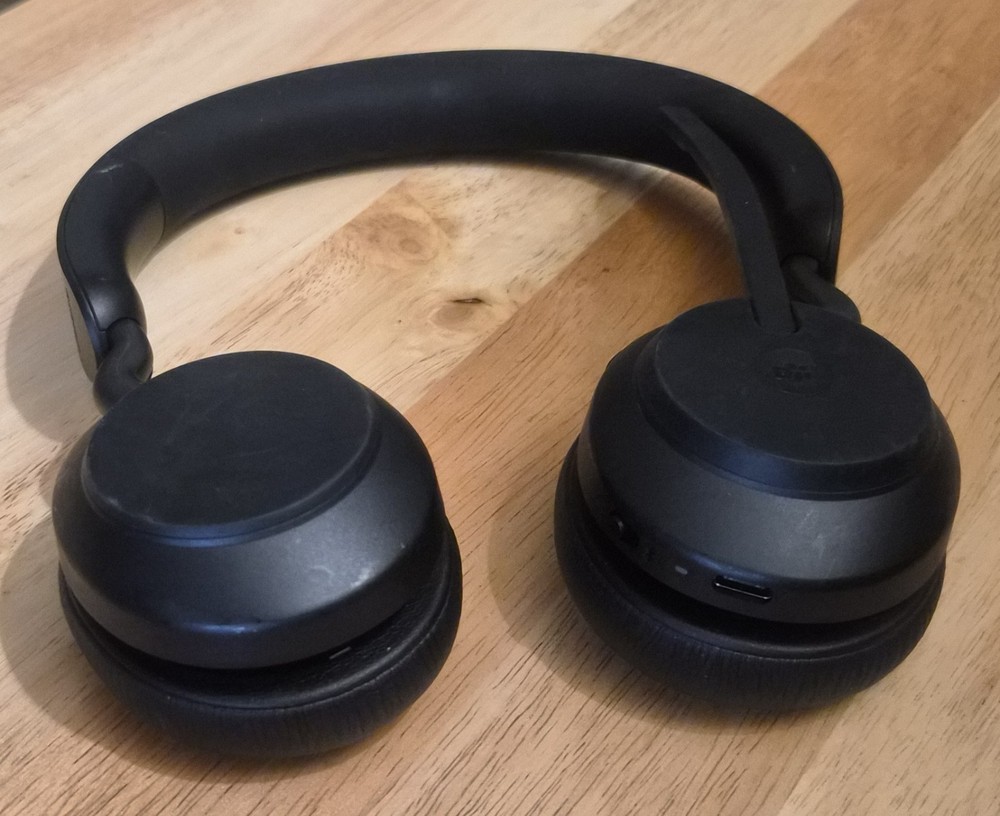 Jabra Evolve2 55 Wireless Headset, Bluetooth + USB C Dongle, Noise Cancellation