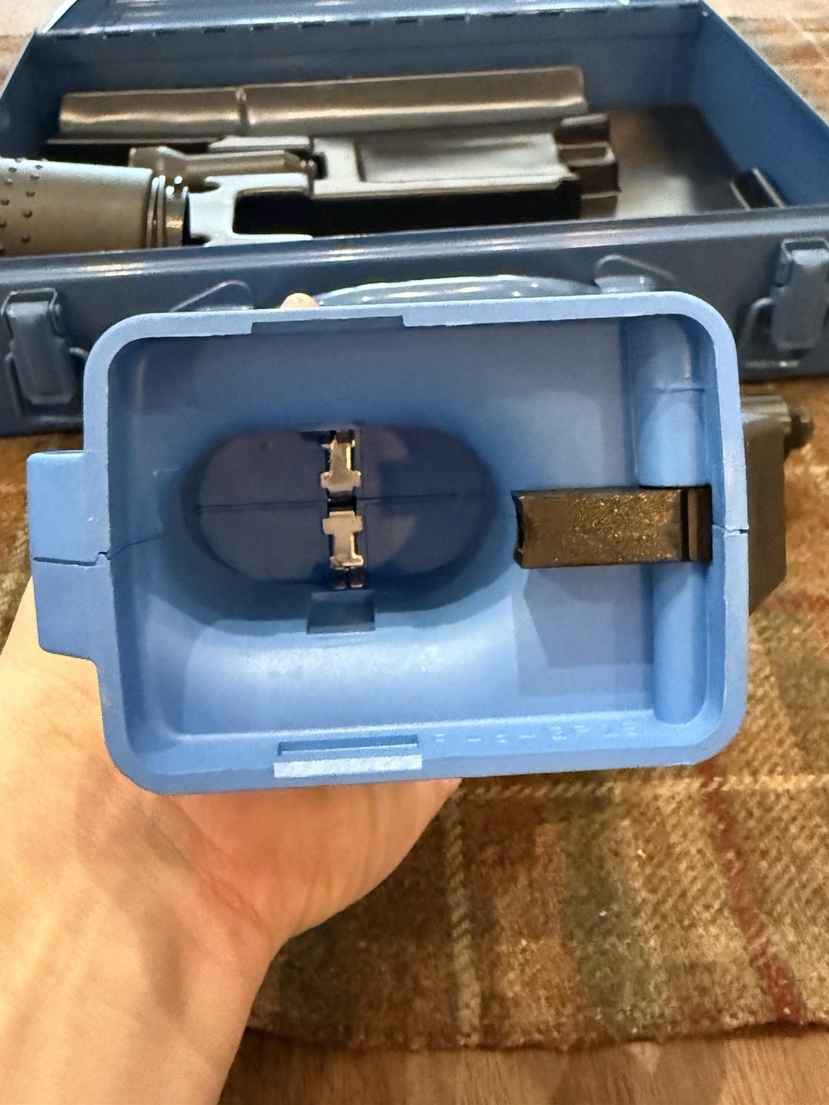 GESIPA 14.4V Li-ion Accubird Riveter w/ Metal Case, 1.3Ah Battery & Charger