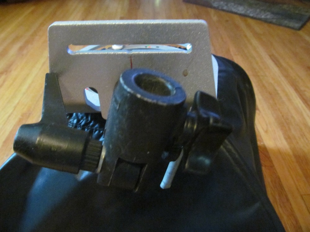 STUDIO LIGHT SOFTBOX - 23" X 23"