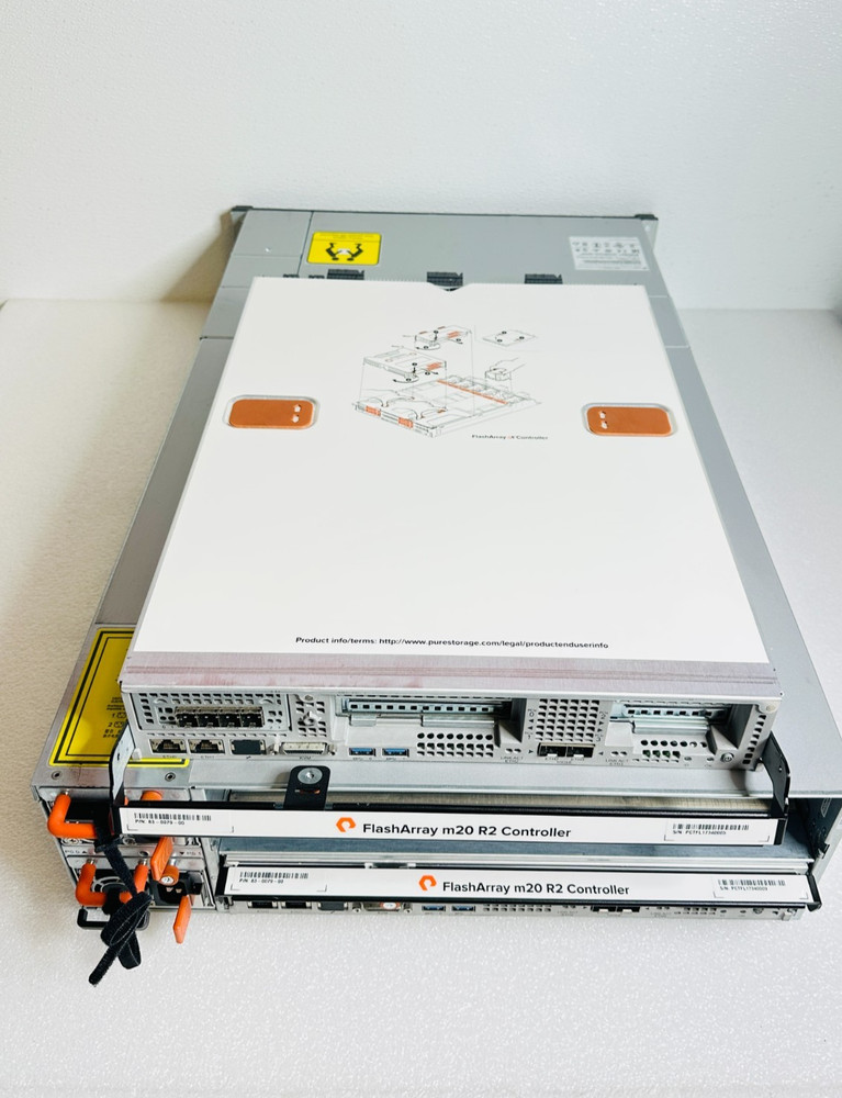 PURESTORAGE FlashArray | 2x E5-2630V4 | 120GB SSD | 2x NVRAM - Storage Appliance