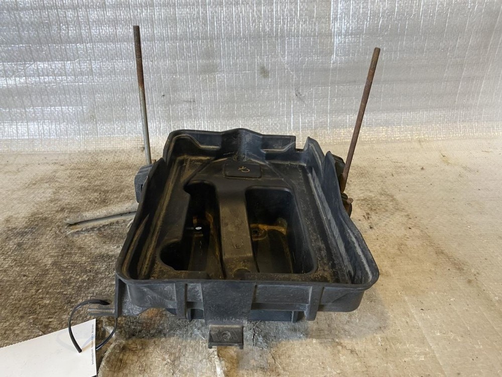 ESCAPE 2010 Battery Tray 95467