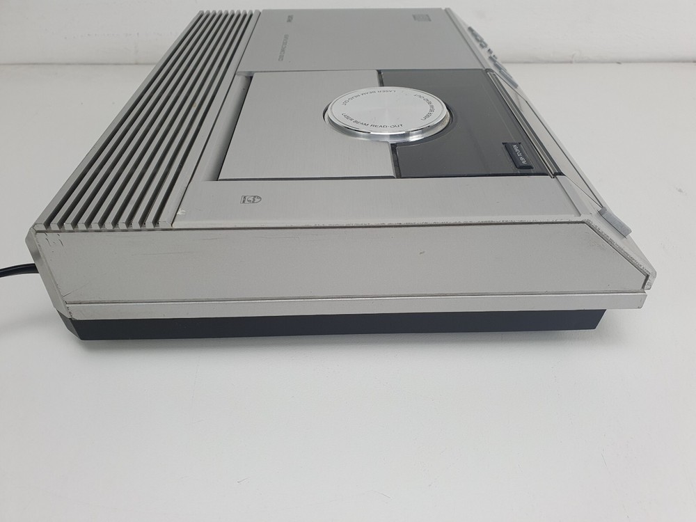 Philips CD100 CD player - Made in Holland- Serviced/recapped