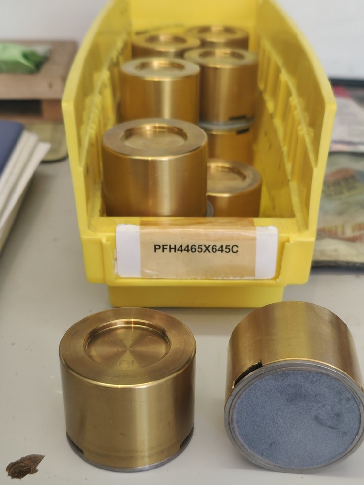 Alcon Piston PFH4465X645C