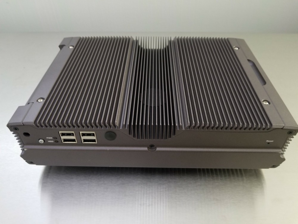 LANNER LEC-2280E-7BZ FANLESS INDUSTRIAL PC - USED - Intel Core i7 Processor