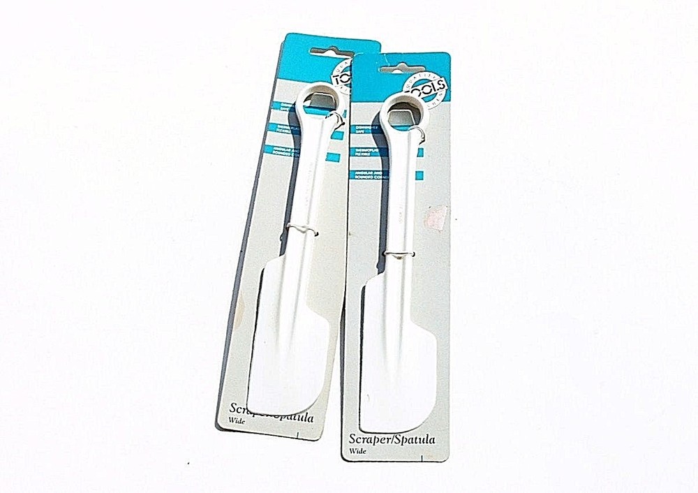 Set Of 2 Quality Kitchen Tools Wide Spatula Scraper Solid White Plastic 9.25in