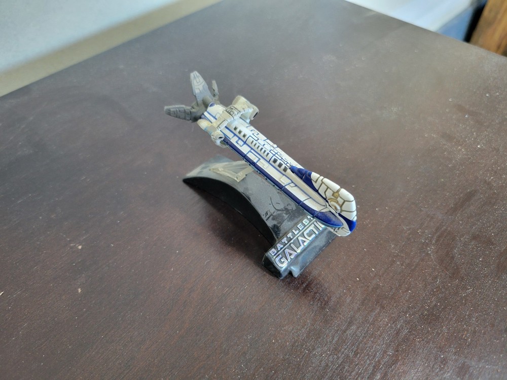 Hasbro Titanium Series Battlestar Galactica Colonial One