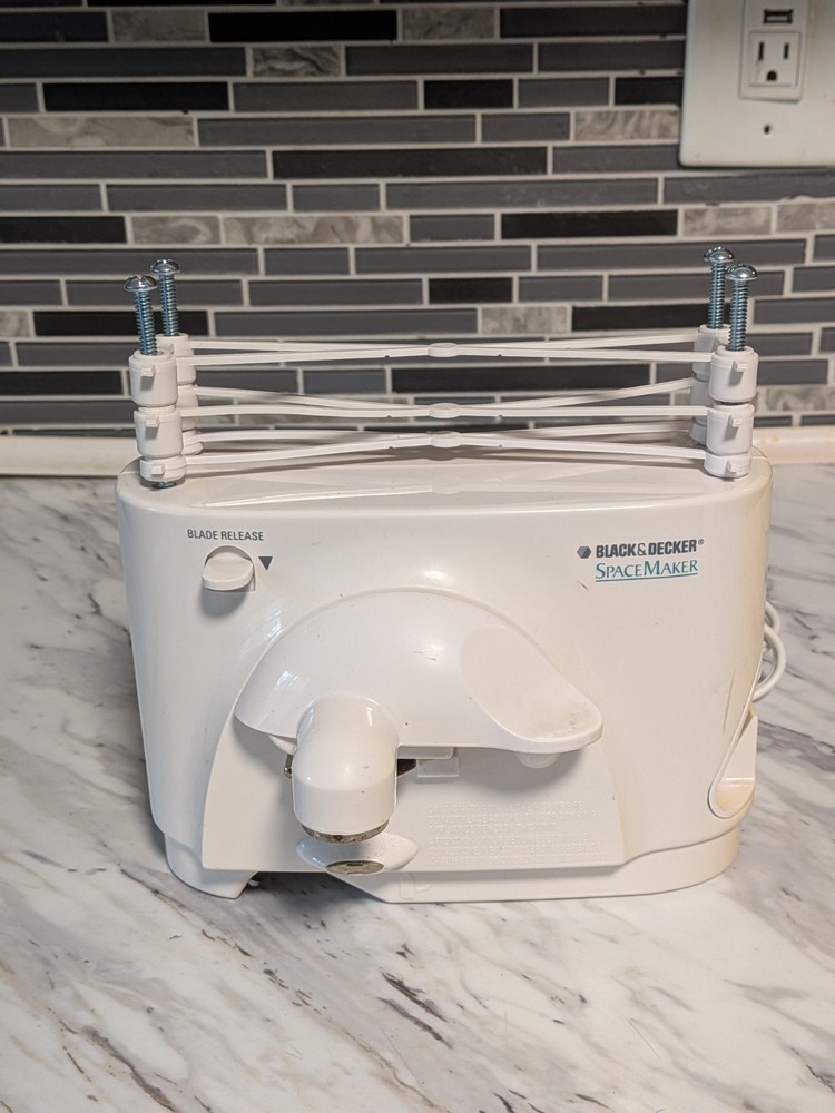 BLACK+DECKER Spacemaker Under-Counter Can Opener EC85 White With Hardware