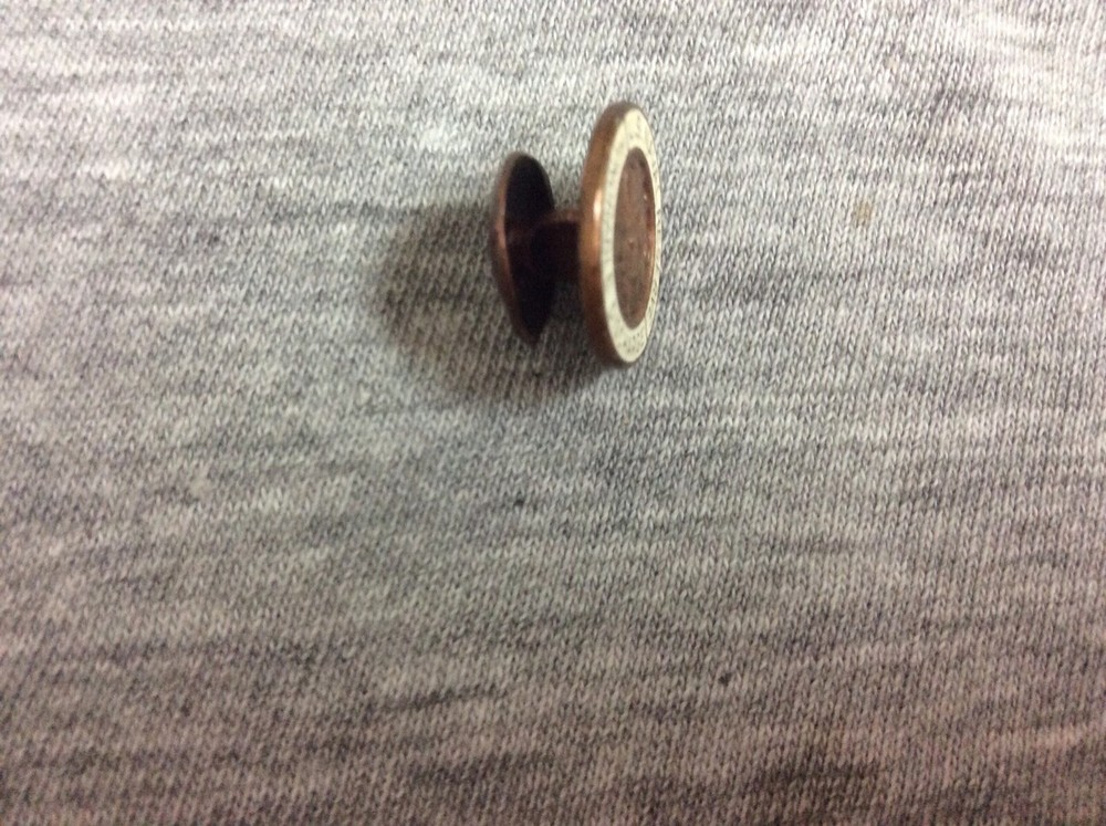 Vintage US Naval Reserve Honorable Discharge Collar Button