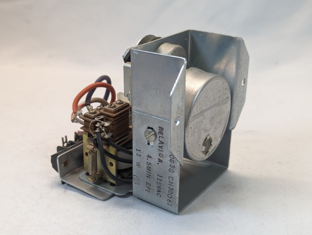 *NEW* General Time Delay Timer BN2222-003G 120V 60Hz