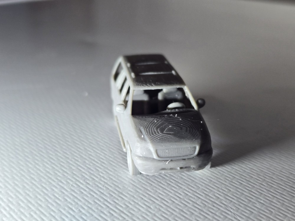 N Scale 2003 Ford Expedition Undecorated Kit 3d Printed